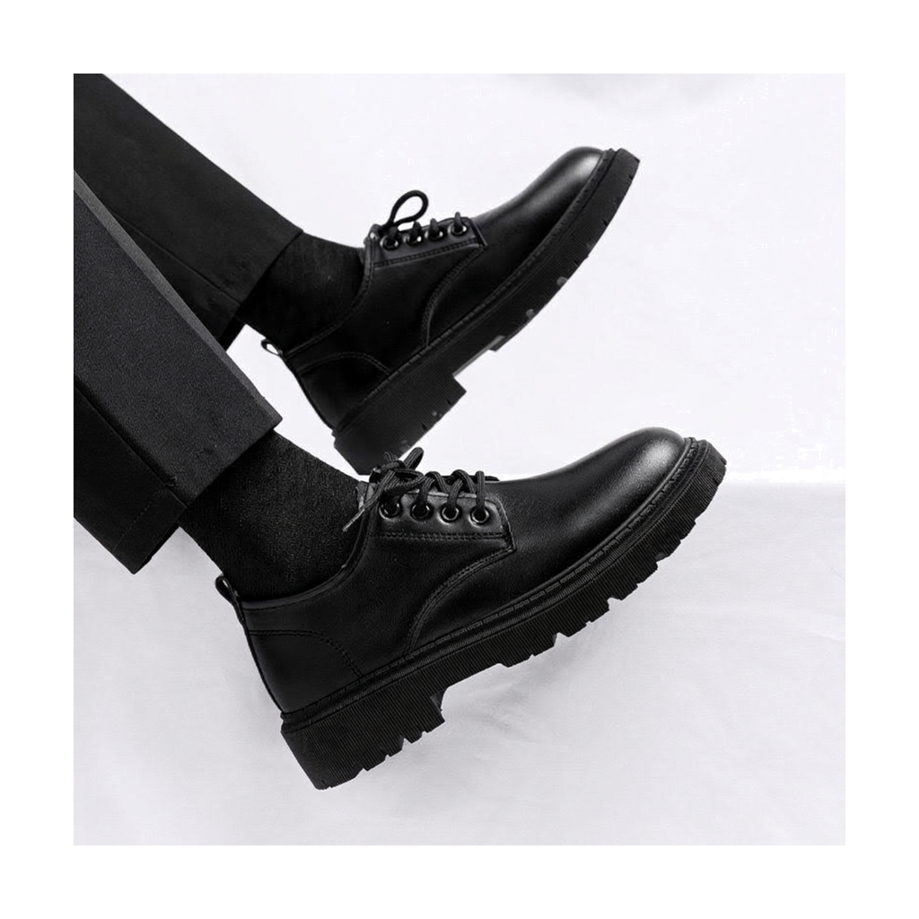 Men's Classic Tri-Tone Dress Shoes
