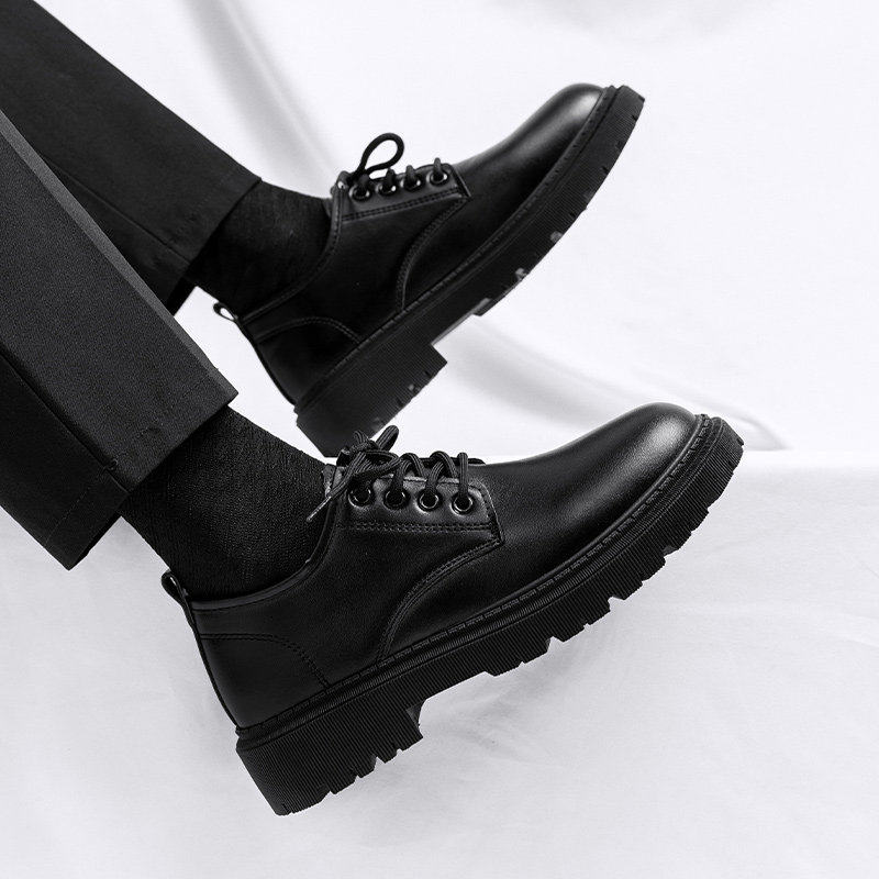 Men's Classic Tri-Tone Dress Shoes